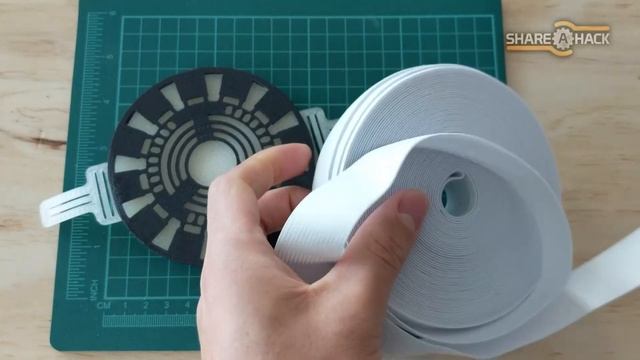 DIY Wearable Iron Man Arc Reactor With 5 Interchangeable Faceplate Designs (3D Printed)