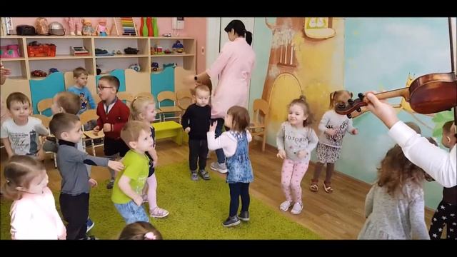 Скрипка. Час классической музыки в детском саду «Планета детства» г. Железнодорожный смотреть онлайн