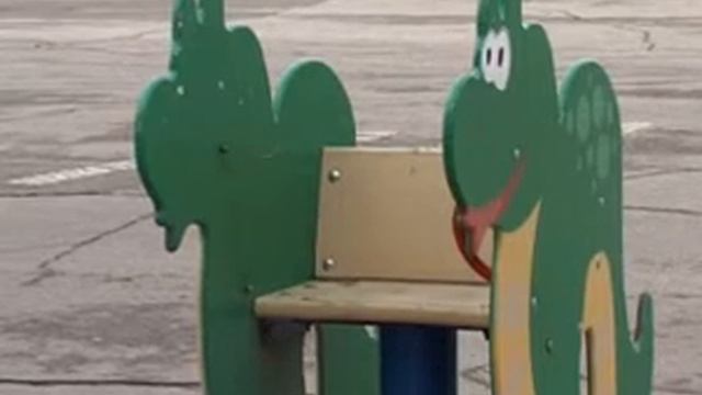 Качели уехали зимовать смотреть онлайн