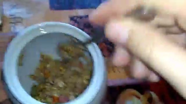 Делаем лакомства для хомки////2 штучки/// печенья и салат из моркови/// смотреть онлайн