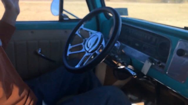 1964 Chevrolet C10 SWB Fleetside Pickup - CUSTOM 10 - C10 Truck смотреть онлайн