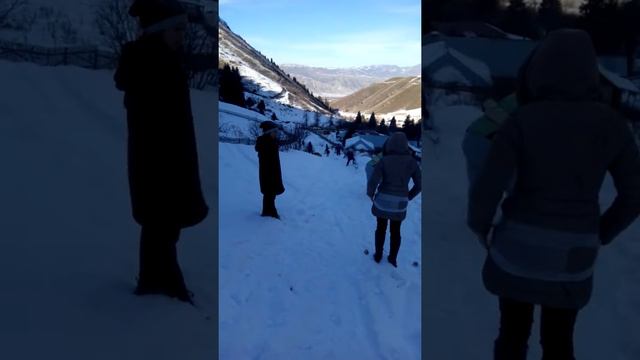 Winter Activities / Отдых зимой смотреть онлайн