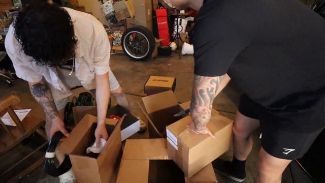 BAGGING THE 7TH GEN MAXIMA смотреть онлайн