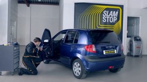 Установка автомобильного доводчика Slam Stop