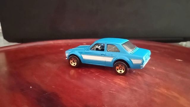 "70 Ford Escort RS1600/ HOTWHEELS смотреть онлайн