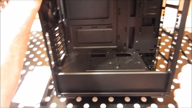 Cooler Master Masterbox Lite 5 смотреть онлайн