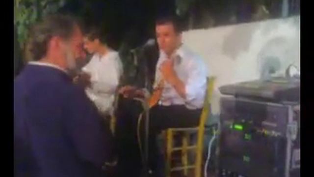 mazokopakis-sigletos-saloustros смотреть онлайн