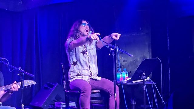 TONY HARNELL - "Everyone's A Star" at Brass Mug Tampa, Florida on 9-15-2023. смотреть онлайн