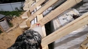 ДВУХСКАТНАЯ КРЫША, МЯГКАЯ ЧЕРЕПИЦА ШИНГЛАС, 2ЧАСТЬ КОБЫЛКИ, ПОТОЛОЧНЫЕ БАЛКИ,