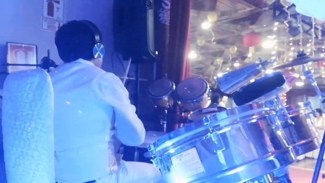 Samba Pa ti - Santana-Drum Cam (Cover) смотреть онлайн