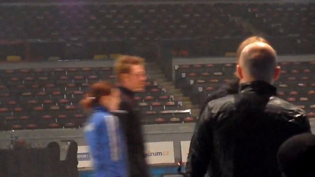 (Prague, 15.04.2011) -5- Group Training (funny Parts) - 17:15 (2nd Camera)