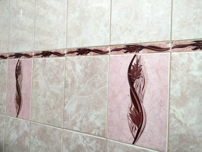 ЛАЙФХАК. КАК РАЗДЕЛИТЬ ПЛИТКУ РАЗНЫХ ОТТЕНКОВ смотреть онлайн