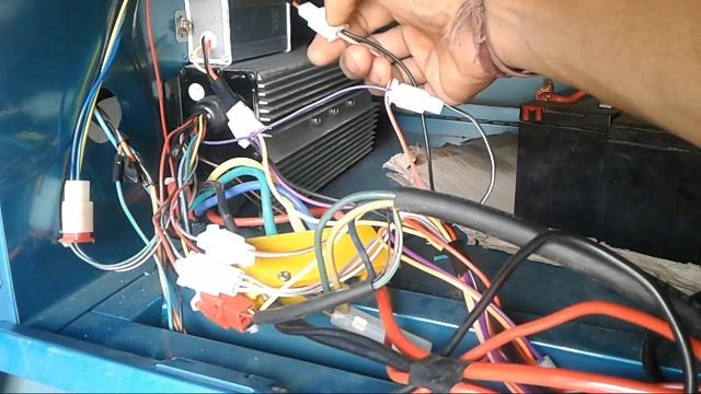 E rickshaw reverse problem onlye e rickshaw back problem | reverse problem solve in Hindi смотреть онлайн