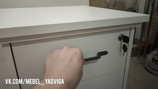Маникюрный стол МС19-3 смотреть онлайн
