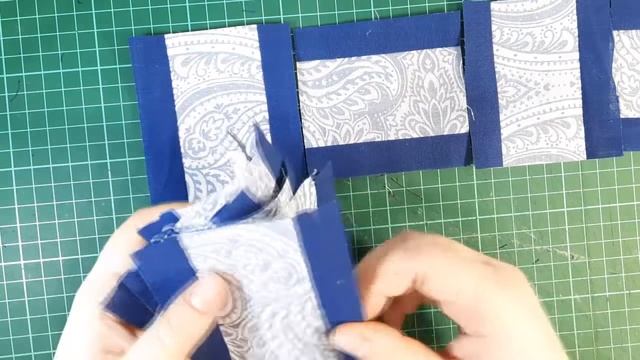 Шью из длинных полос контрастного цвета #лоскутное шитьеШью из длинных полос контрастного цвета #лос смотреть онлайн