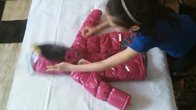 Магазин Зайчата.Зимний костюм для девочки на холлофане. смотреть онлайн