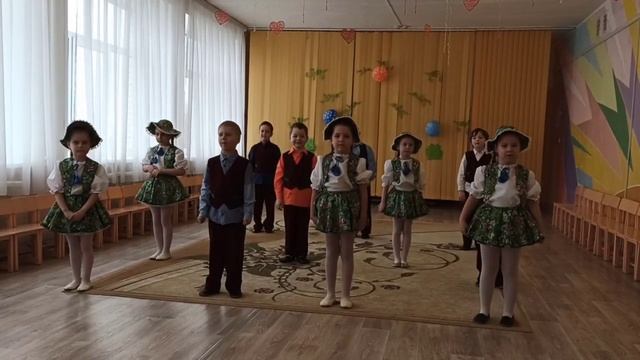 Музыкальное приветствие детей старшей группы смотреть онлайн