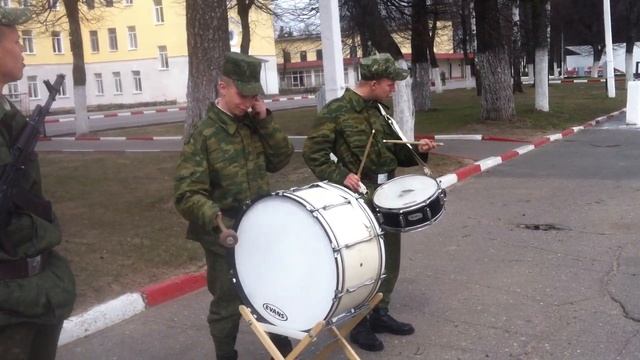 Антоха и Егор бьют в барабан смотреть онлайн