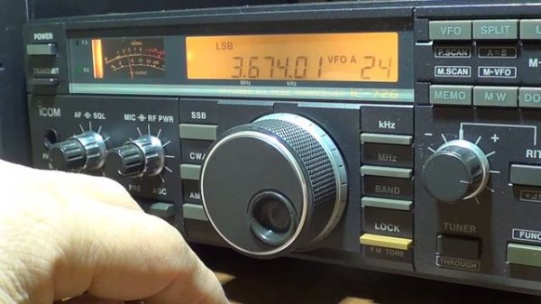 ICOM 726 RX.icom 726 review.