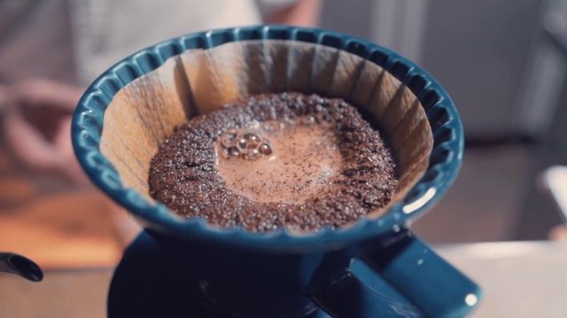 「開箱」愛咖啡都要一把好手磨！評測 Kinu M47 Phoenix смотреть онлайн