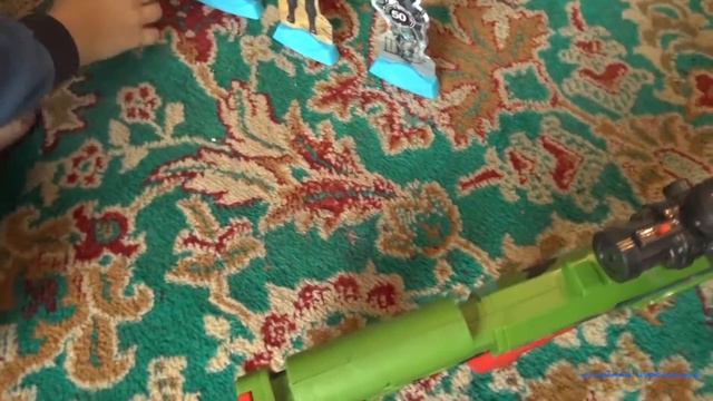 Винтовка Crystal Bomb Gun. Снайперская винтовка с гелиевыми и поролоновыми пулями M630 смотреть онлайн