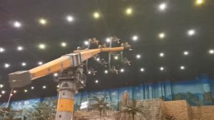 Атракцион лётная школа в парке остров мечты.