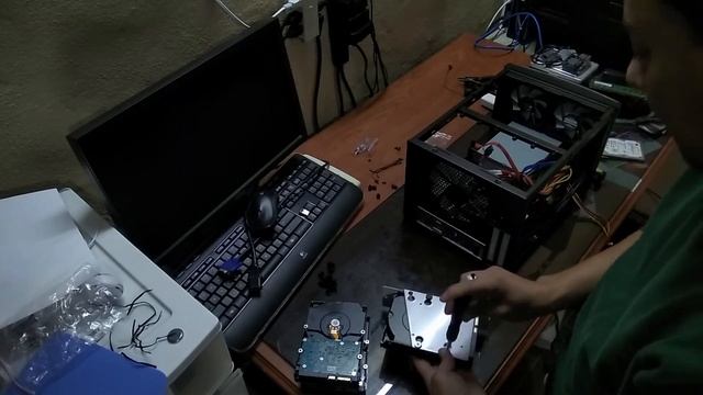 Budget Mini ITX Low Power Consumption NAS ZFS Server build Xigmanas 8Gb DDR3 AMD E-350 Node 304 смотреть онлайн
