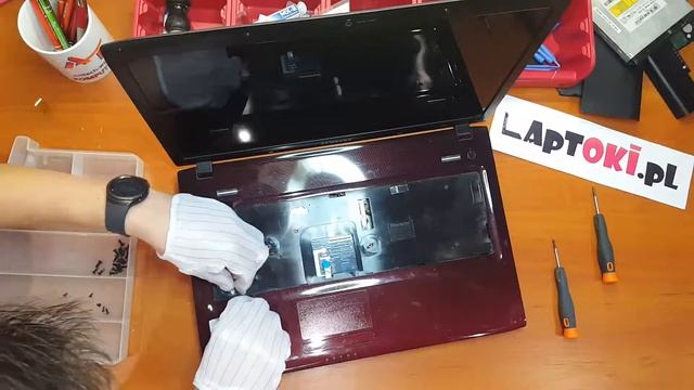 LApTOKI.pL - Jak rozkręcić Samsung R780 / How to disassemble Samsung R780 смотреть онлайн