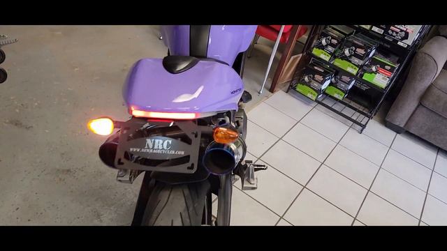 2012 Ducati Monster 696 ABS! A Purple Monster!!!! смотреть онлайн
