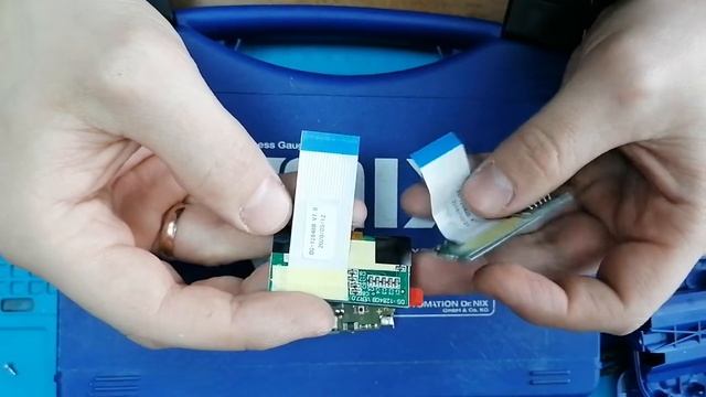 САМЫЙ ДОРОГОЙ ТОЛЩИНОМЕР? Ремонт толщиномера Qnix 4500, замена дисплея смотреть онлайн