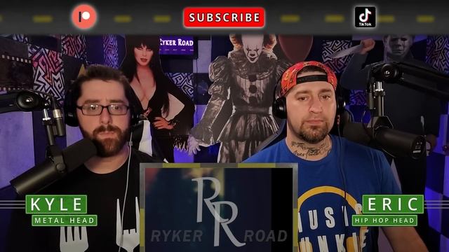 WE REACT TO IN THIS MOMENT: WH 0 RE - MAYBE IT'LL BE WHOLESOME?? смотреть онлайн