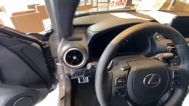 2022 Lexus IS 500 F SPORT Peformance Launch Edition Walkaround смотреть онлайн
