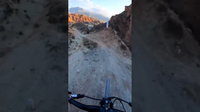 Велотрасса от первого лица смотреть онлайн