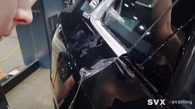 Защита нового электрокара Audi e-tron смотреть онлайн