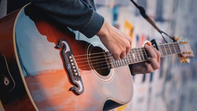 Make Love Not War  Patiño