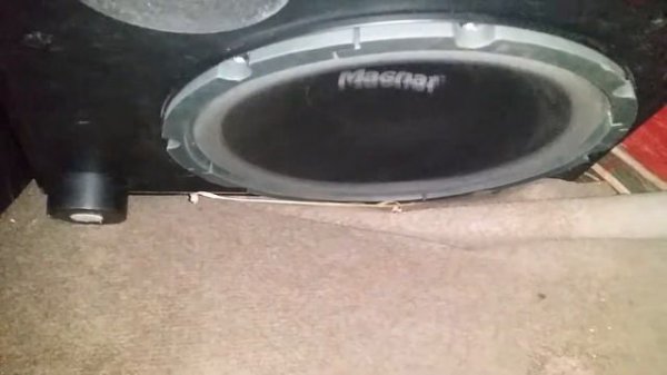 Magnat vector 77 i sub magnat omega 250