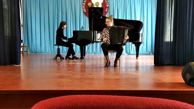 R.Galliano (транскрипция П.Войченко и В.Рулева) "Tango pour Claude";Кулакова Вера, Чайкова Анастаси смотреть онлайн