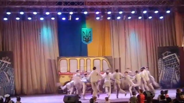 Буковинський стилізований 14 03 2015 Сяйво Хотинська гімназія смотреть онлайн