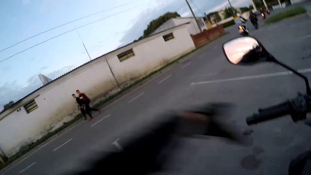 МОТО ПРАНК И МОТО БУДНИ В ОДНОМ ВИДОСЕ :ПЫТАЛСЯ СДЕЛАТЬ ВИЛЛИ И ПОПАЛ НА МИНИ СХОДКУ