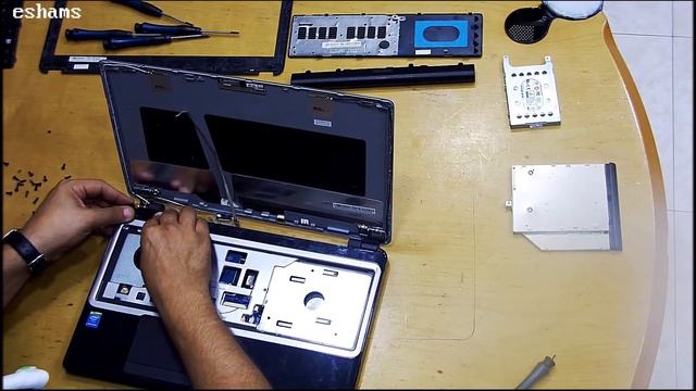 Packard Bell Hinge Replacement смотреть онлайн