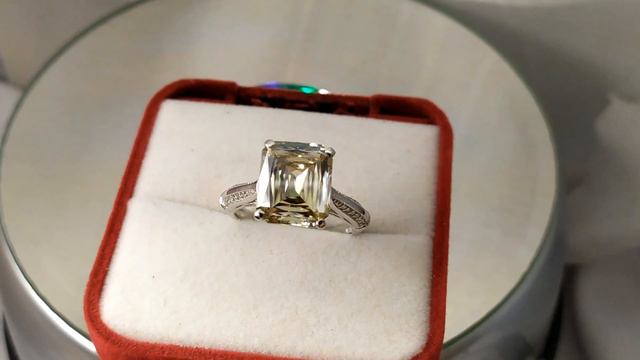 Кольцо белое золото 585 проба улучшенные муассаниты 5.20 кт смотреть онлайн