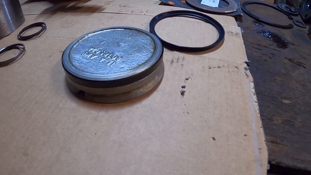 Remont ciągnika Ursus 1634, przystawka, sprzęgło przedniego napędu. смотреть онлайн