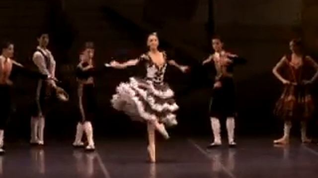 Luiza Bertho em Mercedes смотреть онлайн