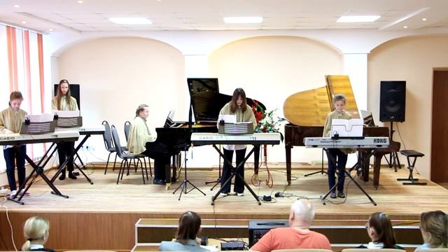 11. «Танец Феи Драже». Исполняет ансамбль синтезаторов смотреть онлайн