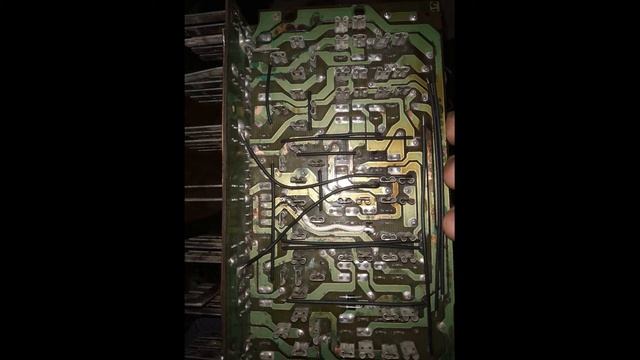 2104 на ремонте; генератор и блок предохранителей смотреть онлайн