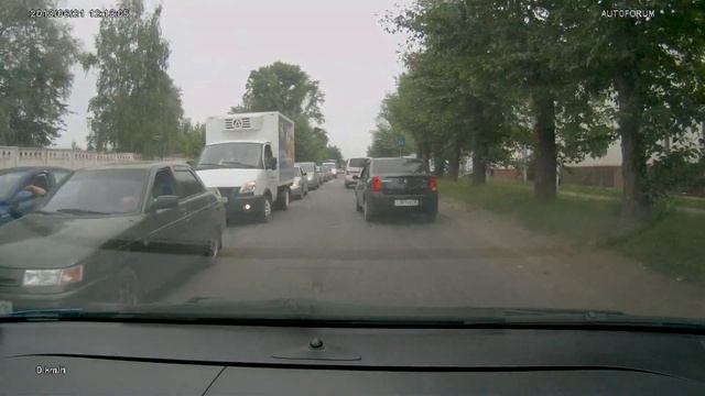 Олень на логане смотреть онлайн