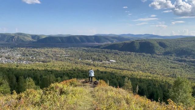 Прогулка по эко тропе вблизи дома отдыха Пастораль смотреть онлайн