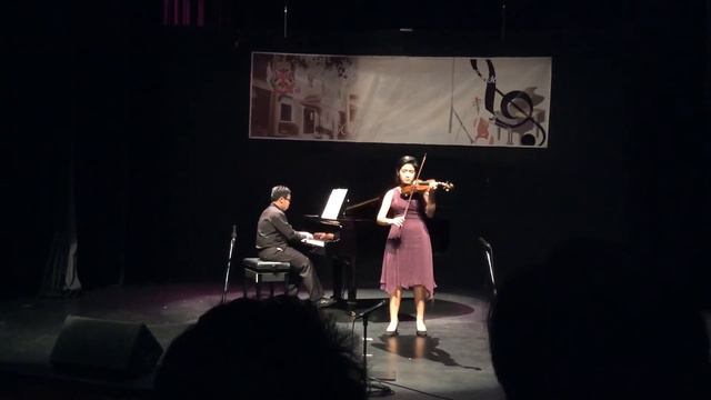 Toccata and Fugue in D minor (Violin with Piano Accompaniment) смотреть онлайн