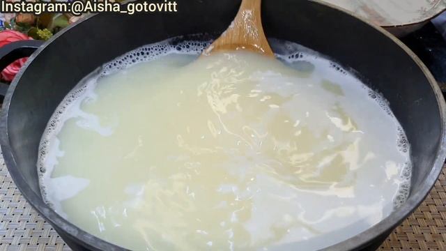 Моцарелла дома из 2 ингредиентов. ОНА ТЯНЕТСЯ! СЫР из МОЛОКА в домашних условиях. PAZANDA_AISHA смотреть онлайн