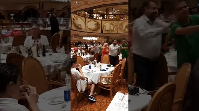 Традиции круиза. Благодарственный гала-ужин смотреть онлайн